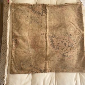 Beautiful velvet pillow case